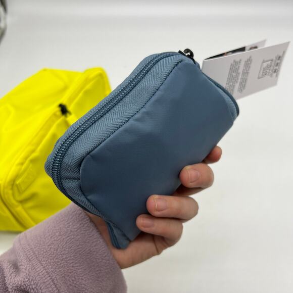 IHKWIP Set of 2 Packable Cosmetic Cases Pouches Yellow & Indigo - Picture 9 of 14